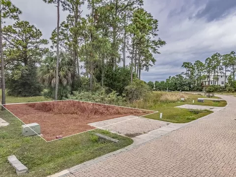 364 Sandalwood Trc, Carrabelle, FL 32322