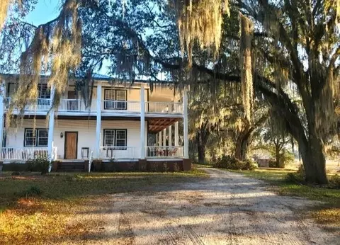 4686 Dunaway Rd, Bascom, FL 32423