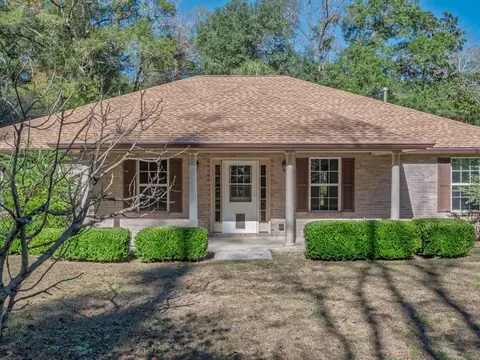 1407 Shady Rest Rd, Havana, FL 32333