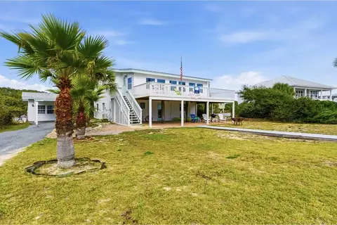 801 W Gorrie Dr, Saint George Island, FL 32328