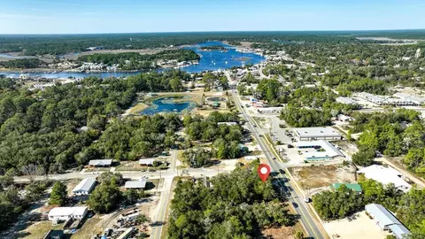 901 Hwy 98 E, Carrabelle, FL 32322 photo 2