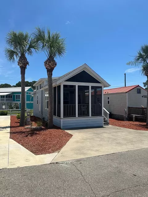 1843 Hwy 98 W #76, Carrabelle, FL 32322