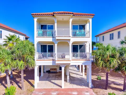 1908 Sunset Dr, Saint George Island, FL 32328