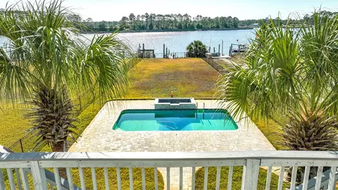 Exterior - 387 River Rd, Carrabelle, FL 32322 photo 4 of 14