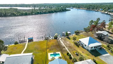 View/Area - 387 River Rd, Carrabelle, FL 32322 photo 3 of 10