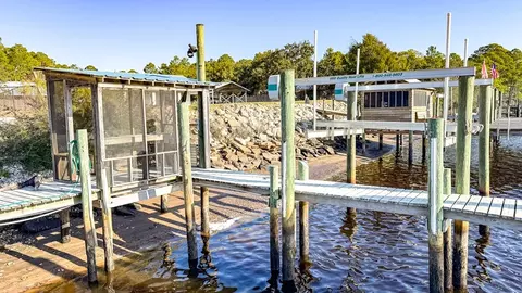 View/Area - 387 River Rd, Carrabelle, FL 32322 photo 9 of 10