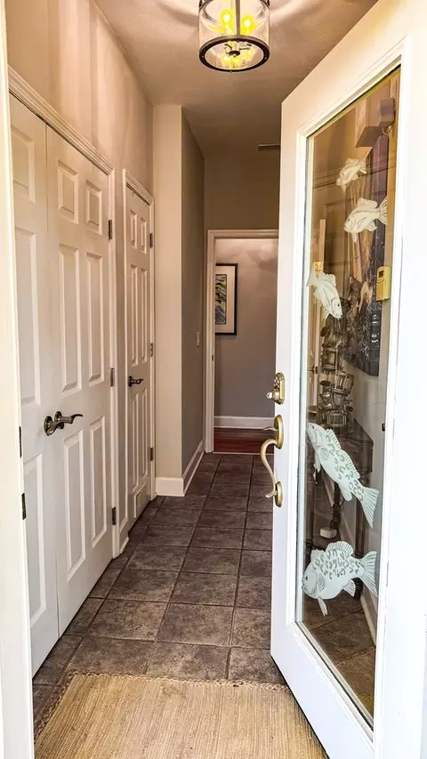 Entry Way - 387 River Rd, Carrabelle, FL 32322 photo 1 of 3