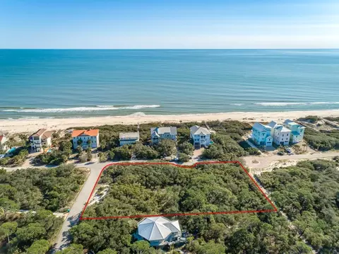 1436 Elm Ct, Saint George Island, FL 32328