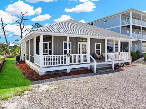 120 Mccosh Mill Rd, Cape San Blas, FL 32456