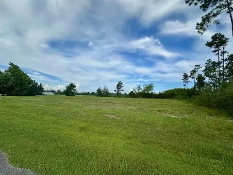 213 Edge Hill Rd, Wewahitchka, FL 32465