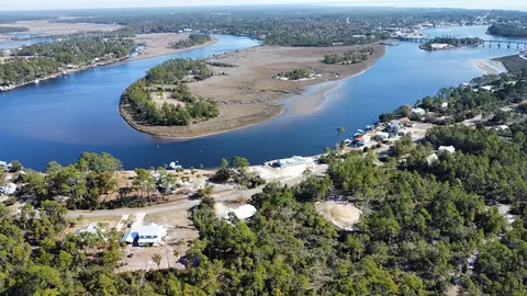 268 River Rd, Carrabelle, FL 32322 photo 8