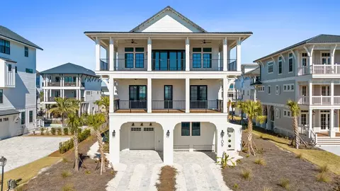 109 Dunes Dr, Mexico Beach, FL 32456