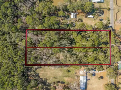34 Gibson Rd, Apalachicola, FL 32320