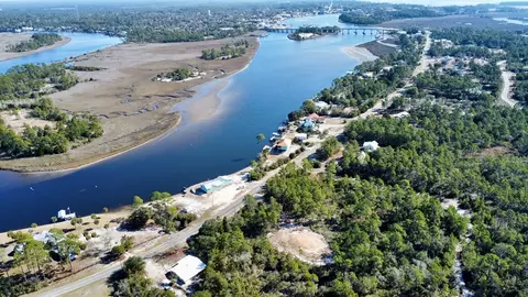 260 River Rd, Carrabelle, FL 32322 photo 9