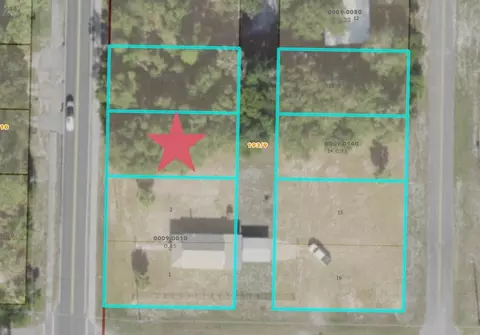 906 Tallahassee St, Carrabelle, FL 32322