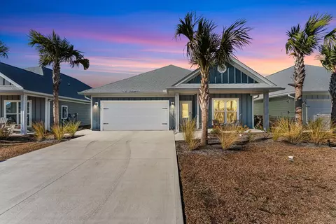 127 Needle Rush Dr, Port St. Joe, FL 32456