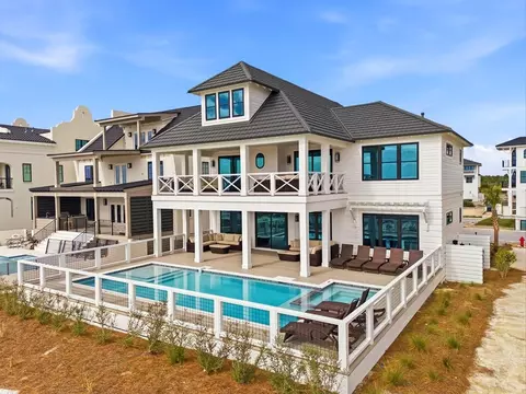 218 Dunes Dr, Mexico Beach, FL 32456