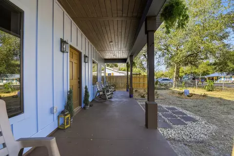 Exterior - 601 W 3rd St, Carrabelle, FL 32322 photo 5 of 8
