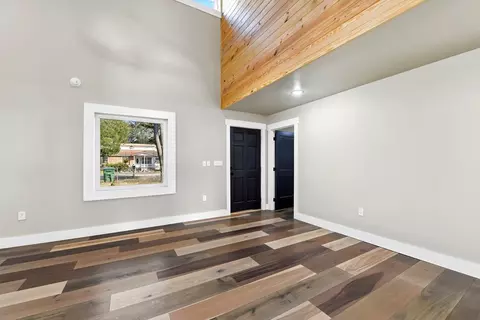 Living - 601 W 3rd St, Carrabelle, FL 32322 photo 1 of 2