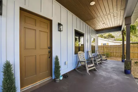 Exterior - 601 W 3rd St, Carrabelle, FL 32322 photo 2 of 8