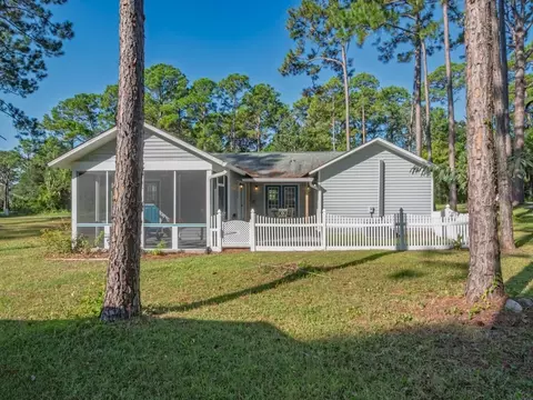 Exterior - 107 Infield Dr, Carrabelle, FL 32322 photo 12 of 16