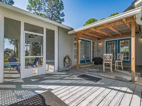 Exterior - 107 Infield Dr, Carrabelle, FL 32322 photo 8 of 16