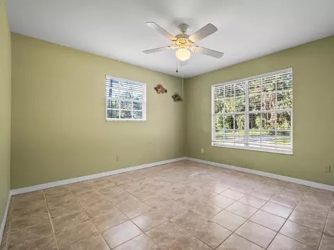 Bedroom - 107 Infield Dr, Carrabelle, FL 32322 photo 1 of 3