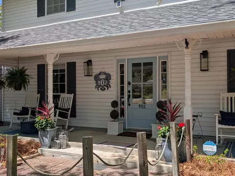 902 NW Ave D, Carrabelle, FL 32322