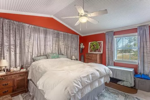 Bedroom - 902 NW Ave D, Carrabelle, FL 32322 photo 2 of 2
