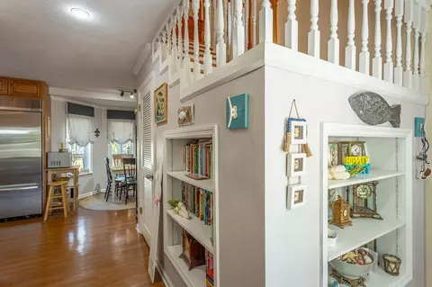 Entry Way - 902 NW Ave D, Carrabelle, FL 32322 photo 1 of 1