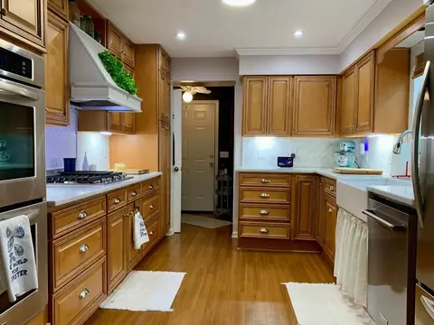 Kitchen - 902 NW Ave D, Carrabelle, FL 32322 photo 1 of 1