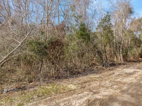 222 23rd Ave, Apalachicola, FL 32320