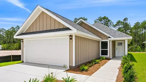 142 Chateau Ln, Port St. Joe, FL 32456