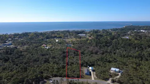 339 Blue Heron Dr, Eastpoint, FL 32328