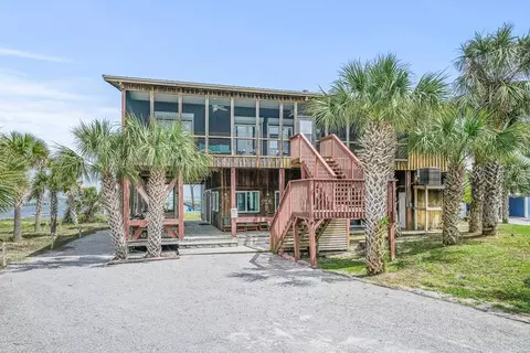 7148 Leeward St, Port St. Joe, FL 32456