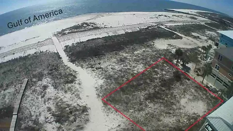 122 41st St, Mexico Beach, FL 32456