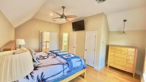 Bedroom - 3036 Highway 98, Carrabelle, FL 32322 photo 5 of 5