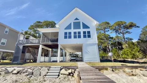 Exterior - 3036 Highway 98, Carrabelle, FL 32322 photo 1 of 13