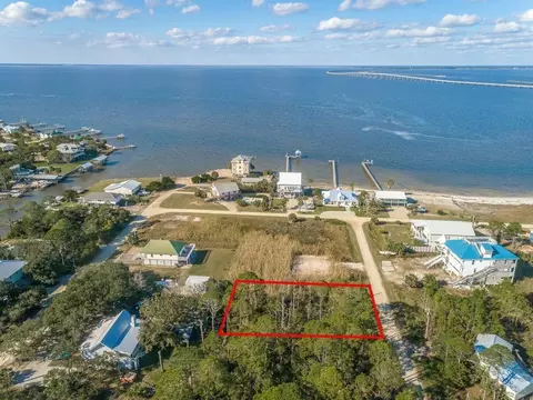 308 Quinn St, Saint George Island, FL 32328