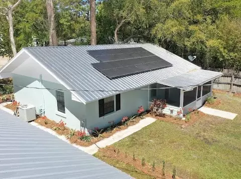 443 Boatwright St, Eastpoint, FL 32328