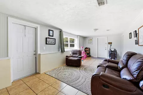 Other - 1012 NW Ave C, Carrabelle, FL 32322 photo 2 of 7