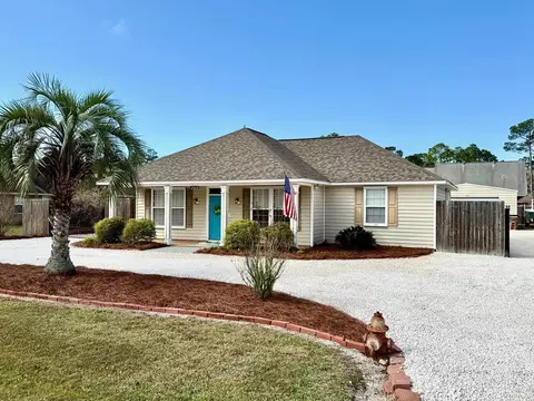 2018 Garrison Ave, Port St. Joe, FL 32456