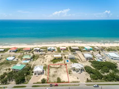 748 W Gulf Beach Dr, Saint George Island, FL 32328