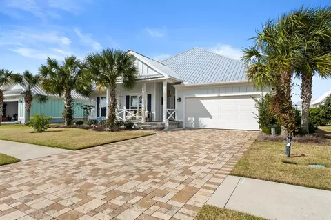 111 St Christopher St, Mexico Beach, FL 32456