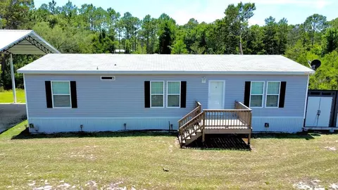 2119 Messer Rd, Carrabelle, FL 32322