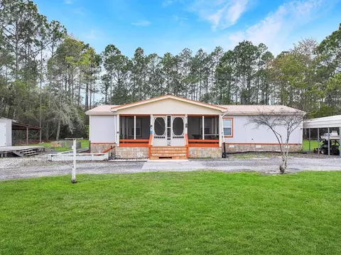 1584 Peachtree Rd, Apalachicola, FL 32320