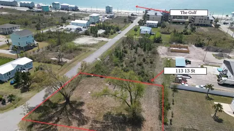 113 13th St, Mexico Beach, FL 32456