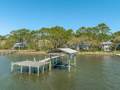 View/Area - 2488 Hwy 98 E, Carrabelle, FL 32322 photo 3 of 10