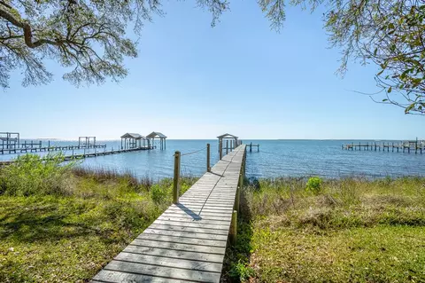 View/Area - 2488 Hwy 98 E, Carrabelle, FL 32322 photo 1 of 10