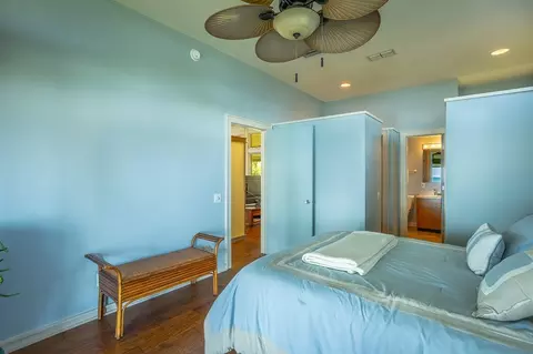 Bedroom - 2488 Hwy 98 E, Carrabelle, FL 32322 photo 3 of 3